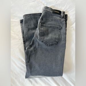Express Super High Ride Mom Jeans in Faded Black Size 0